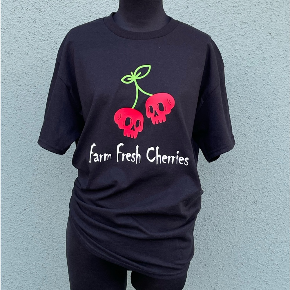 Farm Fresh Cherries ๐- Just In - Picture 2 of 4